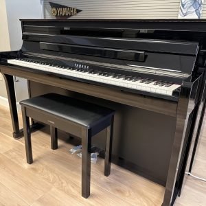 Yamaha CLP885